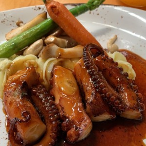Plancha Nikkei - Pulpo Teriyaki