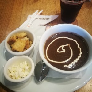 Sopa de frijoles 