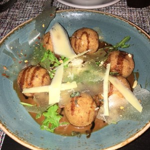 Entradas - CROQUETAS DI PAVIA