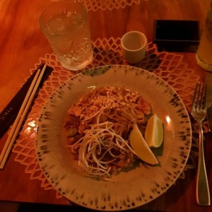 Pad thai de pollo