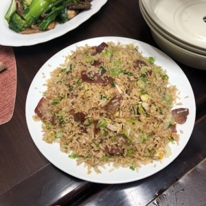 Arroz con cerdo.