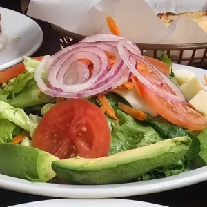 Entradas - Ensalada de Aguacate