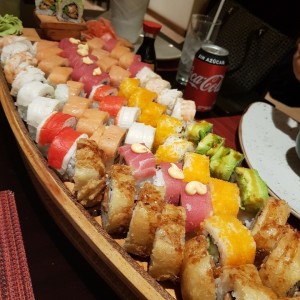 Barco de 72 piezas (All you can eat) 