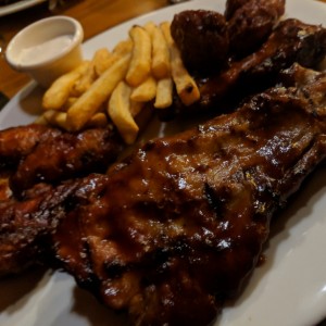 Costillas, alitas y chunks