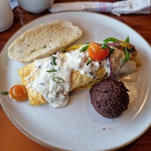 Omelet con carne y serrano