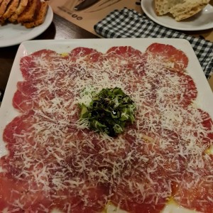 Entradas - Carpaccio Res