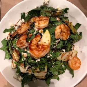 ensalada de camarones