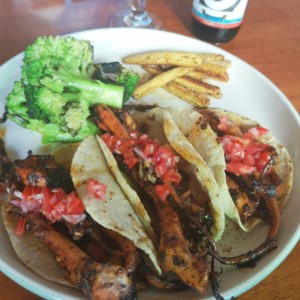 tacos de pulpo