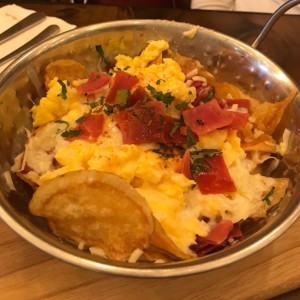 huevos con chips