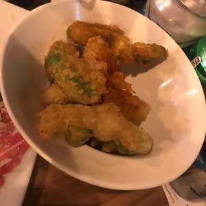 Tempura de Aguacate