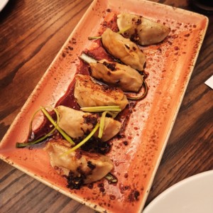 DIM SUM - Handmade Dumplings Cerdo