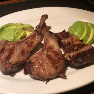 Costillas de cordero al romero