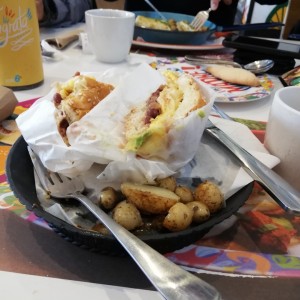Torta Universitaria
