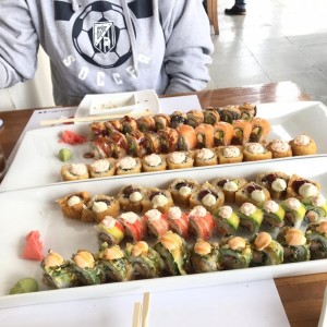 mega sushi box jumbo 