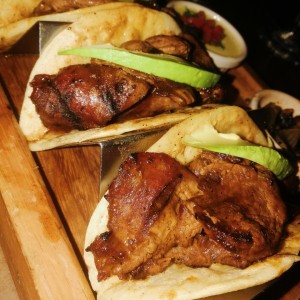tacos de lomito 
