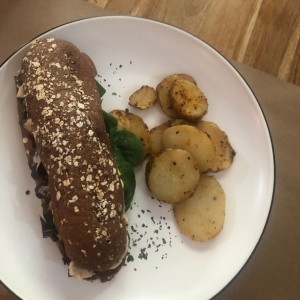 PANES - Hummus y Berenjena