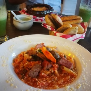 Pasta Sri Lanka con cardamomo