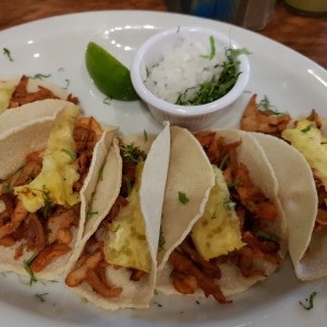 Tacos - Cerdo al Pastor