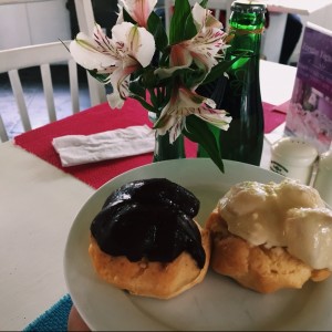 profiteroles