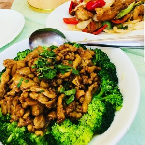 Pollo al Vapor a la Cantonesa