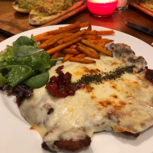 Milanesa de Lomito a la Napolitana