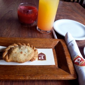 Entradas - Empanada de Carne