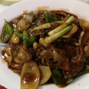 Fideo de arroz con lomito