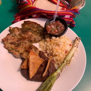 Menú Ejecutivo - Churrasco Porcino Pollo