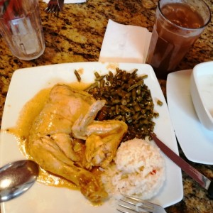 pollo en estofado