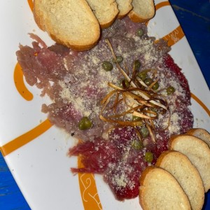 Entradas Piconas - Carpaccio de Lomito