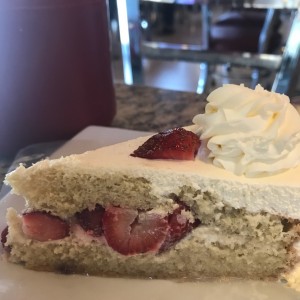 Pastel de fresas con crema