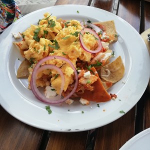 Chilaquiles a la Mexicana