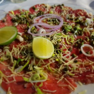 CARPACCIO DI MANZO