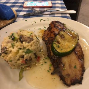 Pesce con Risoto de Vegetales