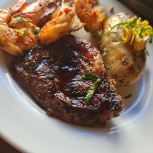 Parrillada Grand Mar y Tierra