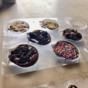 Conchas de chocolate obscuro 