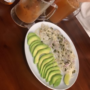Carpaccio Mixto de Lomito y Aguacate