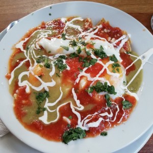 Chilaquiles divorciados