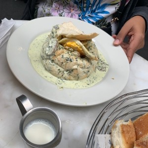 Huevos Escondidos al Estilo Florentino