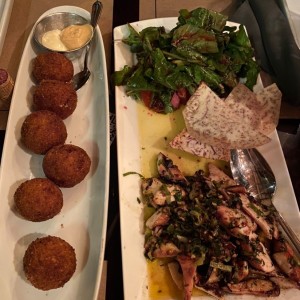 Croquetas y pulpo (entradas)