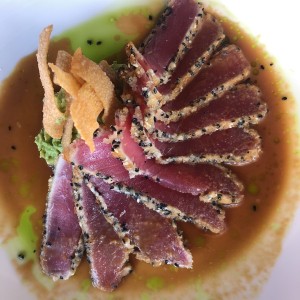 Entradas - Tuna Tataki