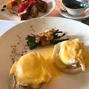 huevos benedictinos