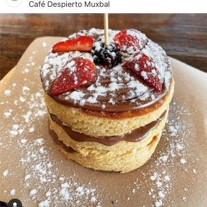 Torre de Panqueques con nutella