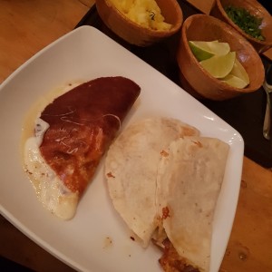 Tortiqueso y gringas de lengua