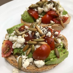 Tartines (pan de semilla mediterraneo)