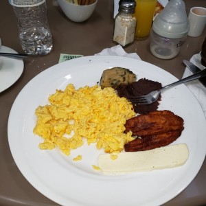 desayuno tipico