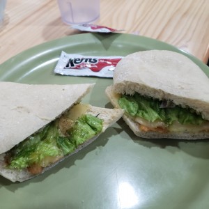 pan gourment con pollo a la plancha 