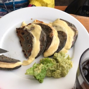 Tortillas con Queso de Capas
