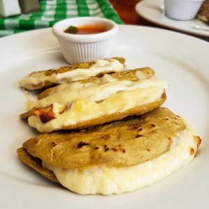 Tortillas con Doble Queso D'Boy o Chancol