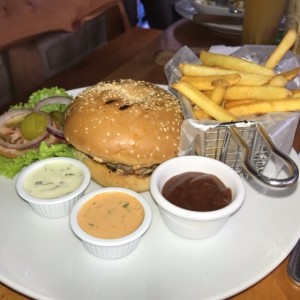 Nuevos Almuerzos - Hamburguesa del Corral